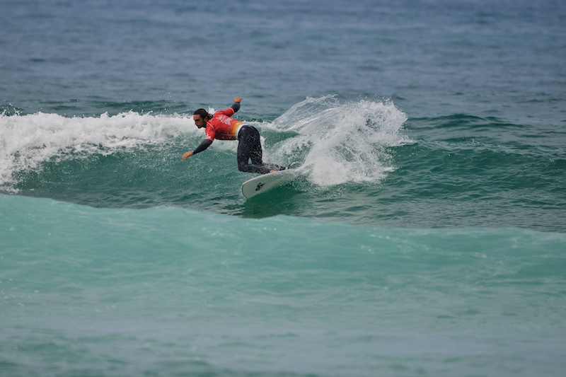 cutback surfing